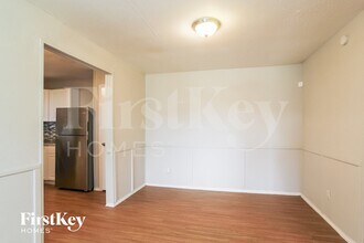 5406 Carousel Cir in Baytown, TX - Building Photo - Building Photo