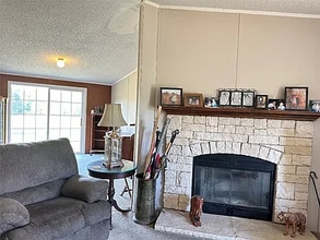 44306 Hardesty Rd in Shawnee, OK - Building Photo - Building Photo