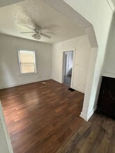 909 Maplehurst Ave in Dayton, OH - Building Photo - Building Photo