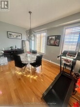 4 Raintree Dr in Hamilton, ON - Building Photo - Building Photo