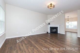 149 Amblers Knl Rd in Weaverville, NC - Building Photo - Building Photo
