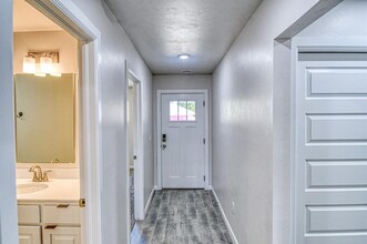 2718 Clifton Ter in Norman, OK - Building Photo - Building Photo