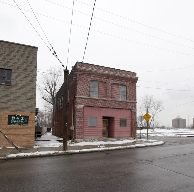 760 St Clair Ave in Columbus, OH - Building Photo - Building Photo