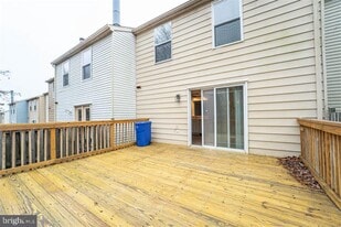 9428 Orbitan Ct in Parkville, MD - Building Photo