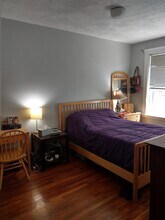 21 Sutherland Rd, Unit 8 in Boston, MA - Foto de edificio - Building Photo