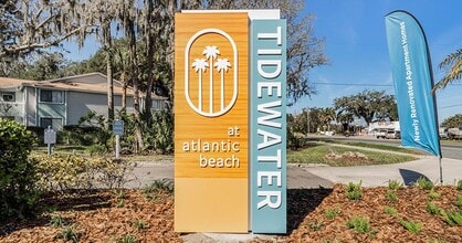 Tidewater at Atlantic Beach Apartment Homes in Atlantic Beach, FL - Foto de edificio - Building Photo