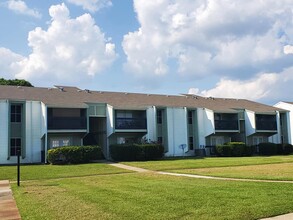 Long Beach Square in Long Beach, MS - Building Photo - Building Photo