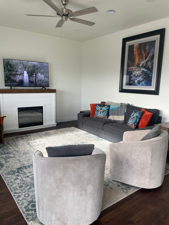 1186 Redbud Dr in Park City, UT - Building Photo - Building Photo