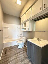 1724 Ave A in Council Bluffs, IA - Building Photo - Building Photo