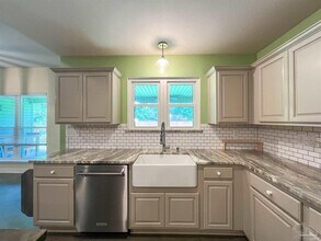 4906 Landmark Ln in Pace, FL - Building Photo - Building Photo