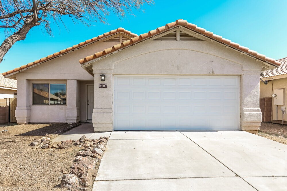 9407 E Marquis Diamond Ln in Tucson, AZ - Building Photo