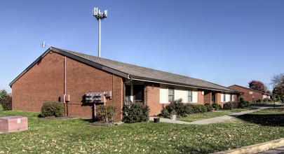 Walnut Hill Apartments in Lexington, KY - Foto de edificio - Building Photo