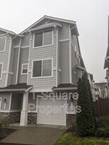 216 126th St SE in Everett, WA - Building Photo