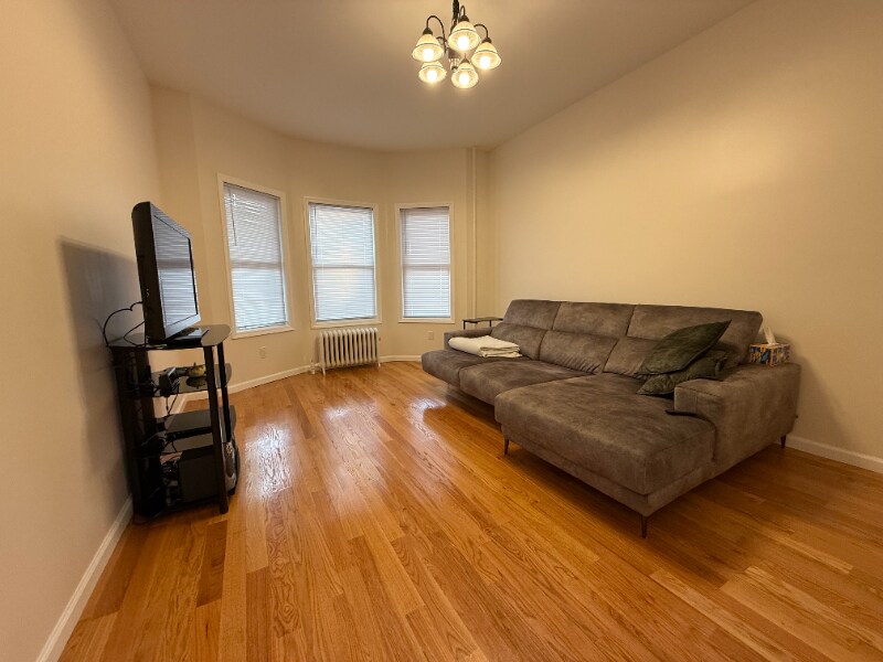 180 Bay 26th St in Brooklyn, NY - Building Photo