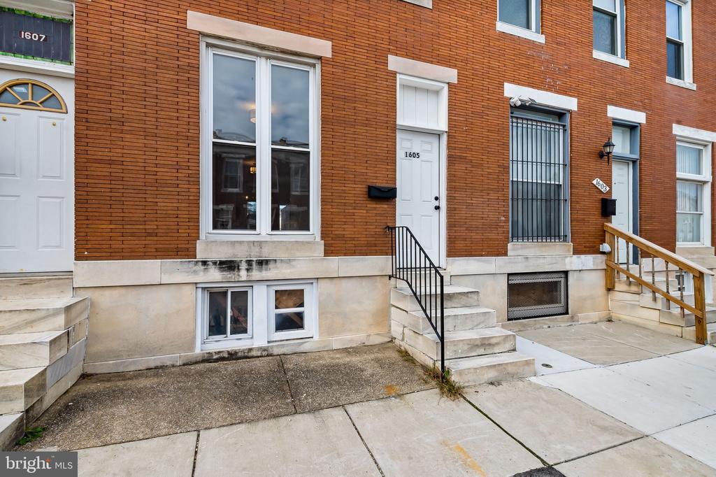 1605 Darley Ave in Baltimore, MD - Building Photo