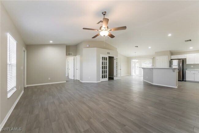 property at 2214 Armour Rd