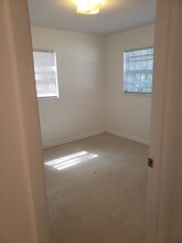 2511 NE 3rd Pl in Gainesville, FL - Building Photo - Building Photo