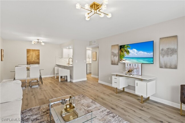 property at 13211 Whitehaven Ln
