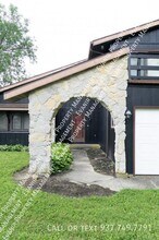 14400 Woodlawn Dr in Sidney, OH - Building Photo - Building Photo