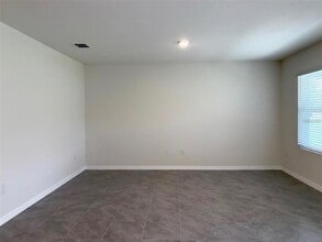 613 Hickory Course Loop in Ocala, FL - Building Photo - Building Photo