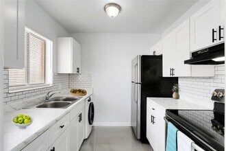 2000 15th Ct NW in Winter Haven, FL - Building Photo - Building Photo