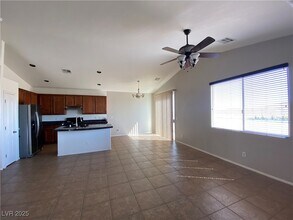 11294 Star Lily St in Las Vegas, NV - Building Photo - Building Photo