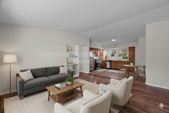 9915 Castle Dr in St. Louis, MO - Building Photo - Building Photo