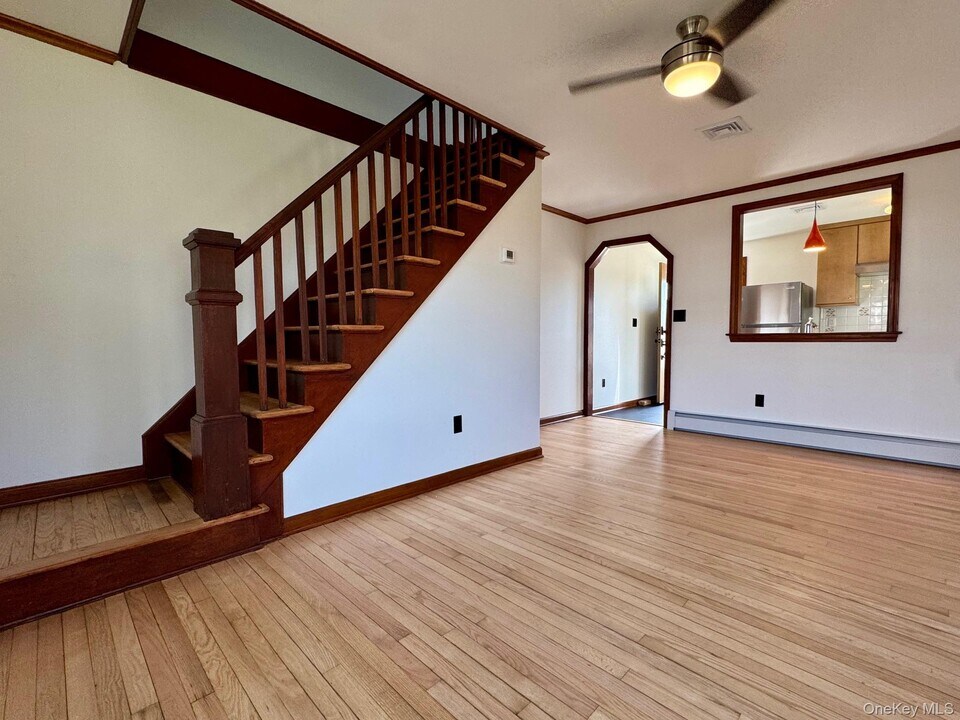 34 Union Ave in Patchogue, NY - Building Photo