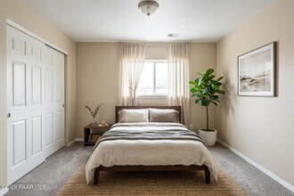 8430 E Leigh Dr in Prescott Valley, AZ - Building Photo - Building Photo