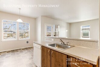 1318 Mcgee Ct NE in Salem, OR - Building Photo - Building Photo