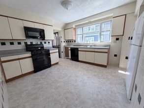 861 Fellsway in Medford, MA - Building Photo - Building Photo