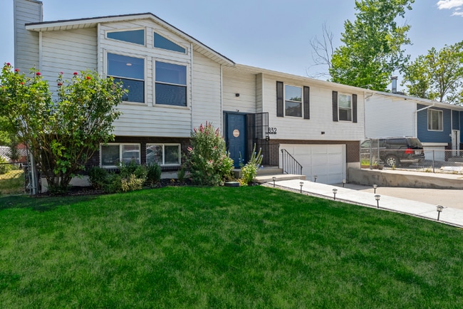 832 N Morton Dr in Salt Lake City, UT - Foto de edificio - Building Photo