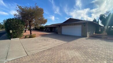 6823 W Union Hills Dr in Glendale, AZ - Building Photo - Building Photo