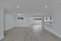 260 NE 28th Terrace in Boca Raton, FL - Building Photo - Building Photo