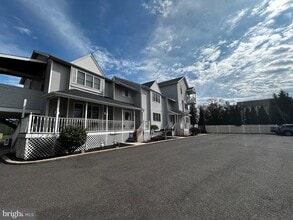 480 E Main St in Collegeville, PA - Building Photo - Building Photo