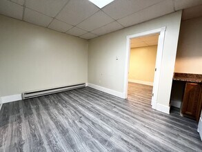 696 Main St in Middletown, CT - Building Photo - Building Photo