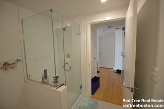 67 Ashford St, Unit 402 in Boston, MA - Building Photo - Building Photo