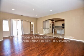 31824 Via Del Paso in Winchester, CA - Building Photo - Building Photo