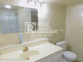 919 B Asheboro St in High Point, NC - Building Photo - Building Photo