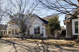 1417 Island Town Dr in Memphis, TN - Building Photo - Building Photo