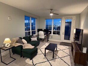 8700 E 116th St in Fishers, IN - Building Photo - Building Photo