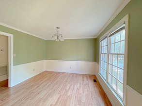 102 Rock Nest Ct in Morrisville, NC - Building Photo - Building Photo