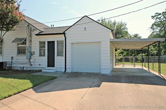 3804 E 22nd Pl, Unit 14 in Tulsa, OK - Building Photo - Building Photo