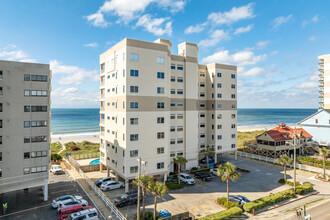 Xanadu II Condominiums in North Myrtle Beach, SC - Building Photo - Building Photo