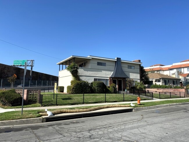 1709, 1711 Landis Street