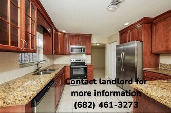 740 37th Ave S in St. Petersburg, FL - Building Photo - Building Photo