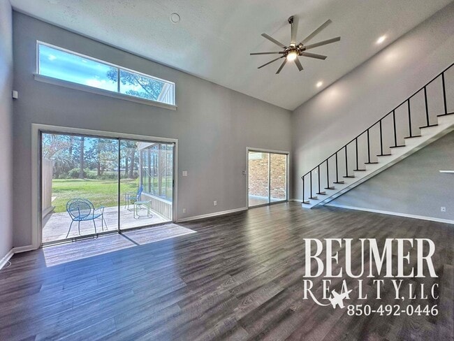 property at 4823 Huron Dr