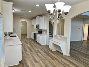 2717 Aspen Hill Dr in Denton, TX - Building Photo - Building Photo