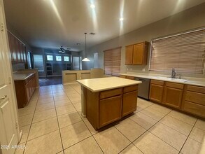 7220 W Cottontail Ln in Peoria, AZ - Building Photo - Building Photo