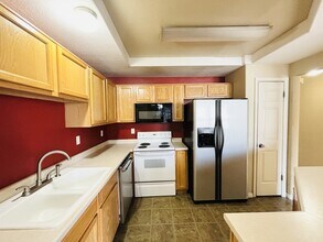 14240 Daisyfield Dr in Draper, UT - Building Photo - Building Photo